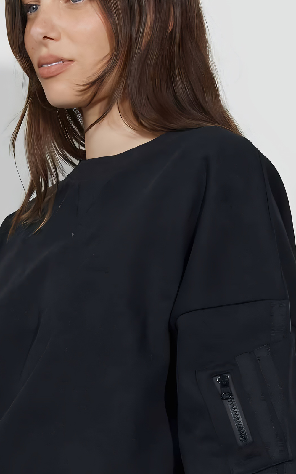 Saldo Crew Neck Sweater product photo.