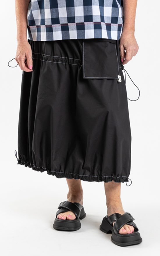 Puff Skirt Black product photo.