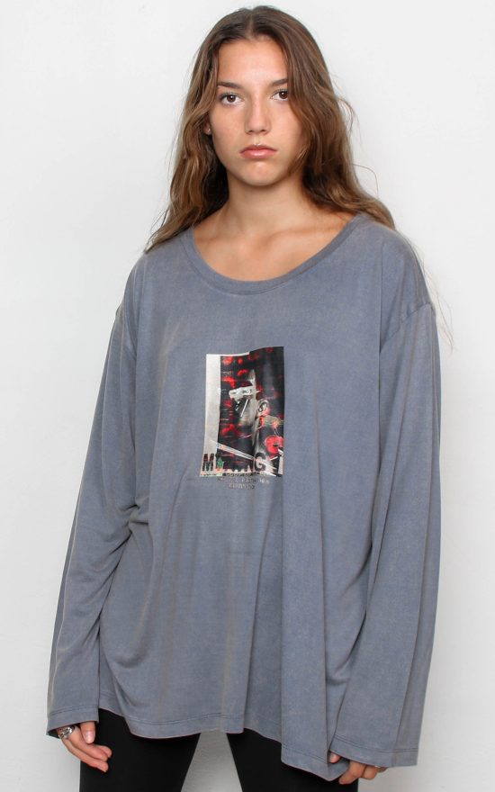 Destn Tee product photo.