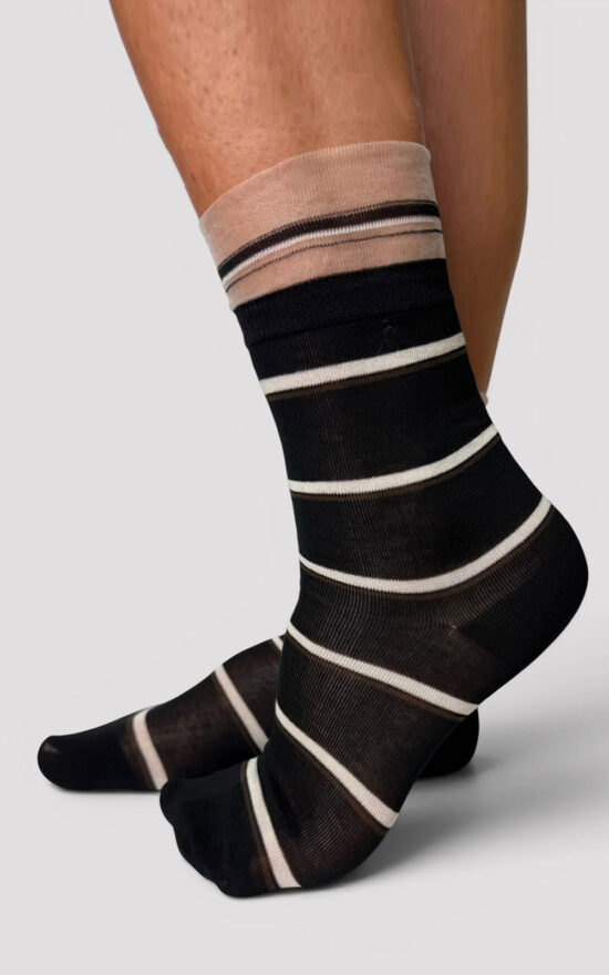 Double Stripe Frill Sock product photo.