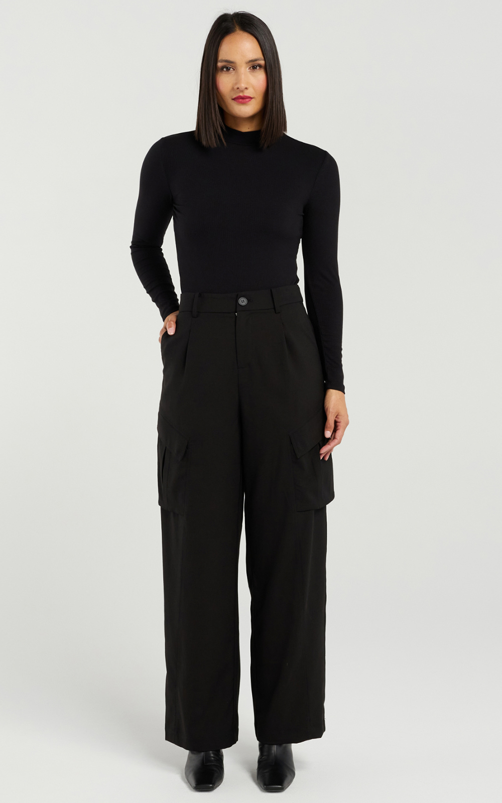 Blake Pant product photo.