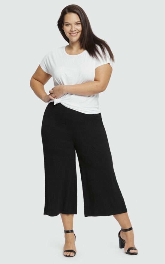 Culottes product photo.