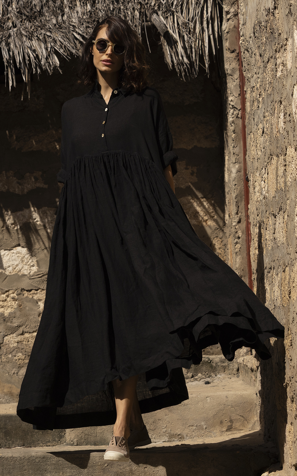 Edith Dress Linen product photo.