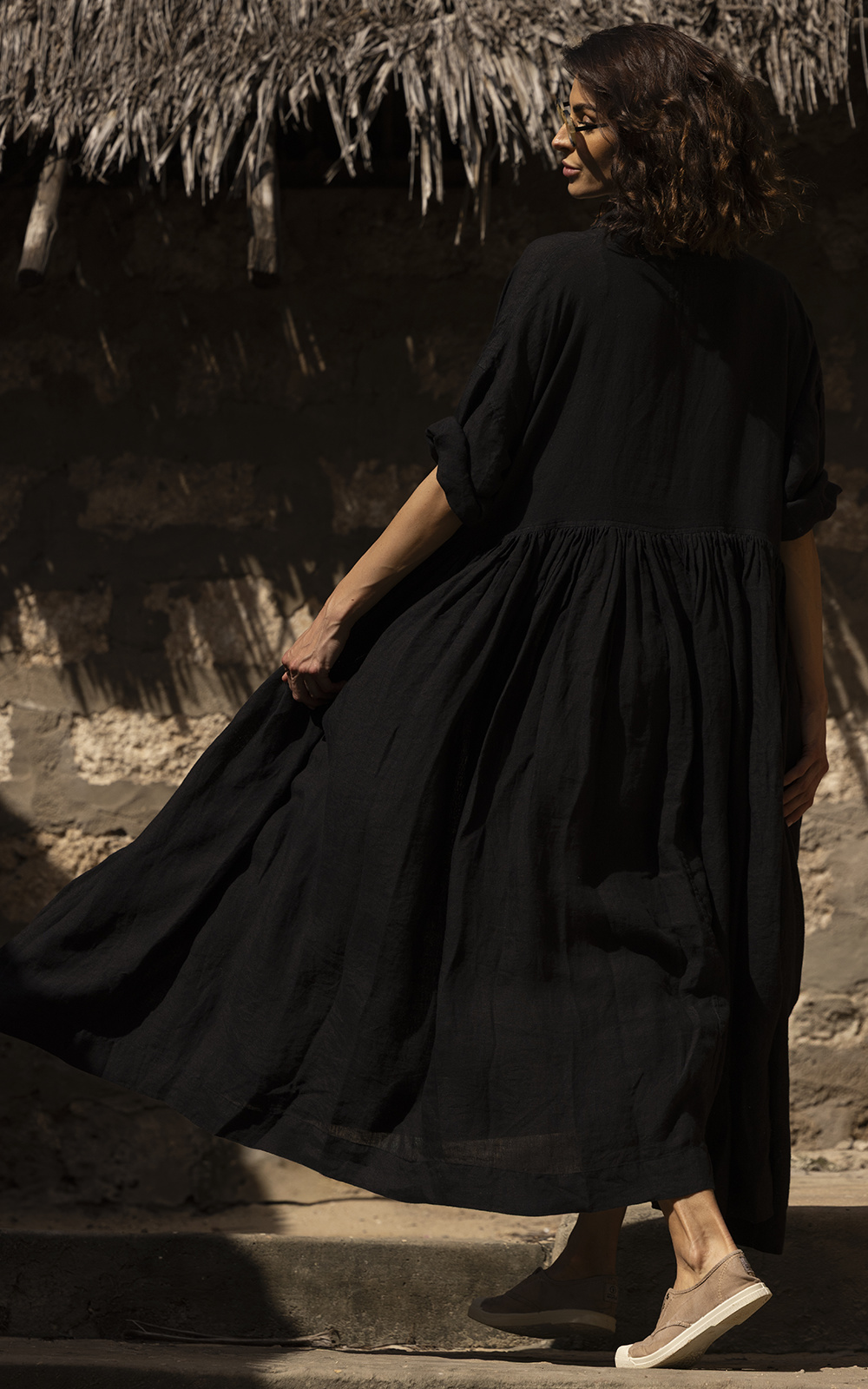 Edith Dress Linen product photo.