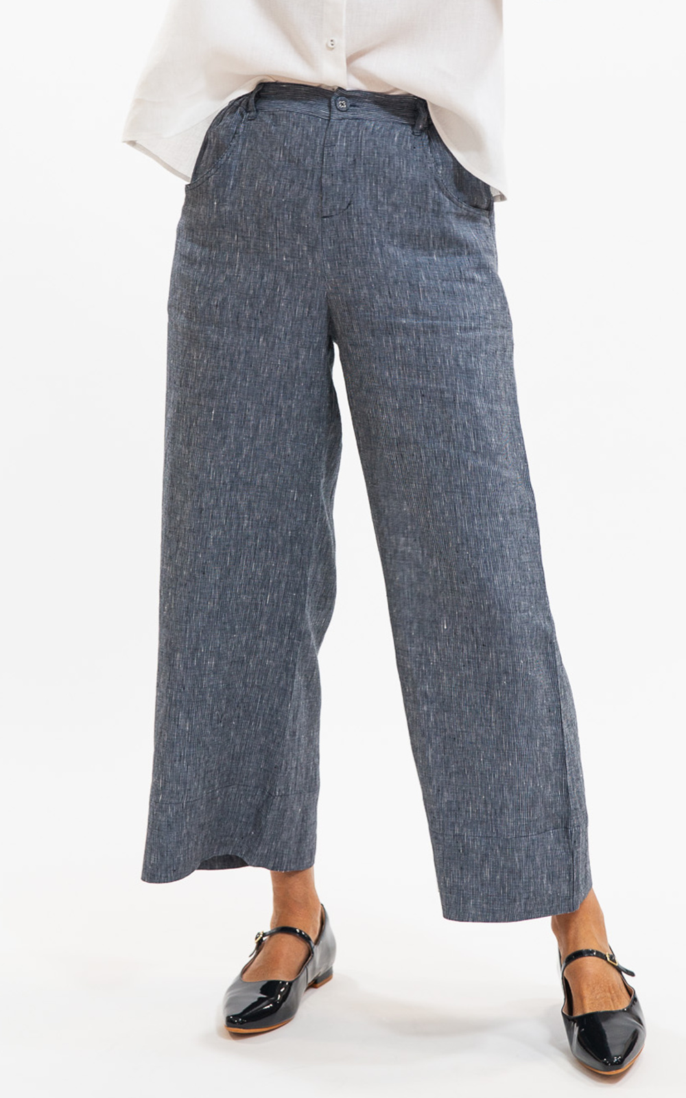 Bowie Pant product photo.