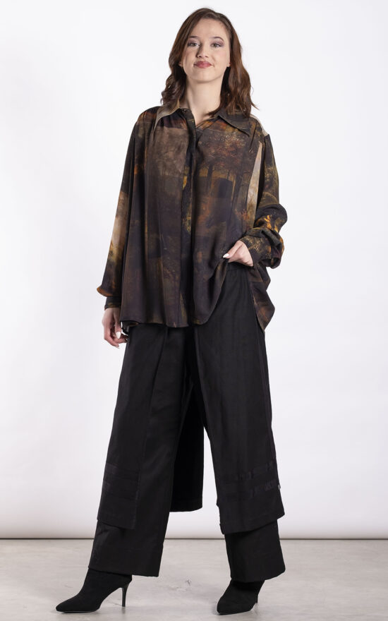 Buccaneer Shirt product photo.