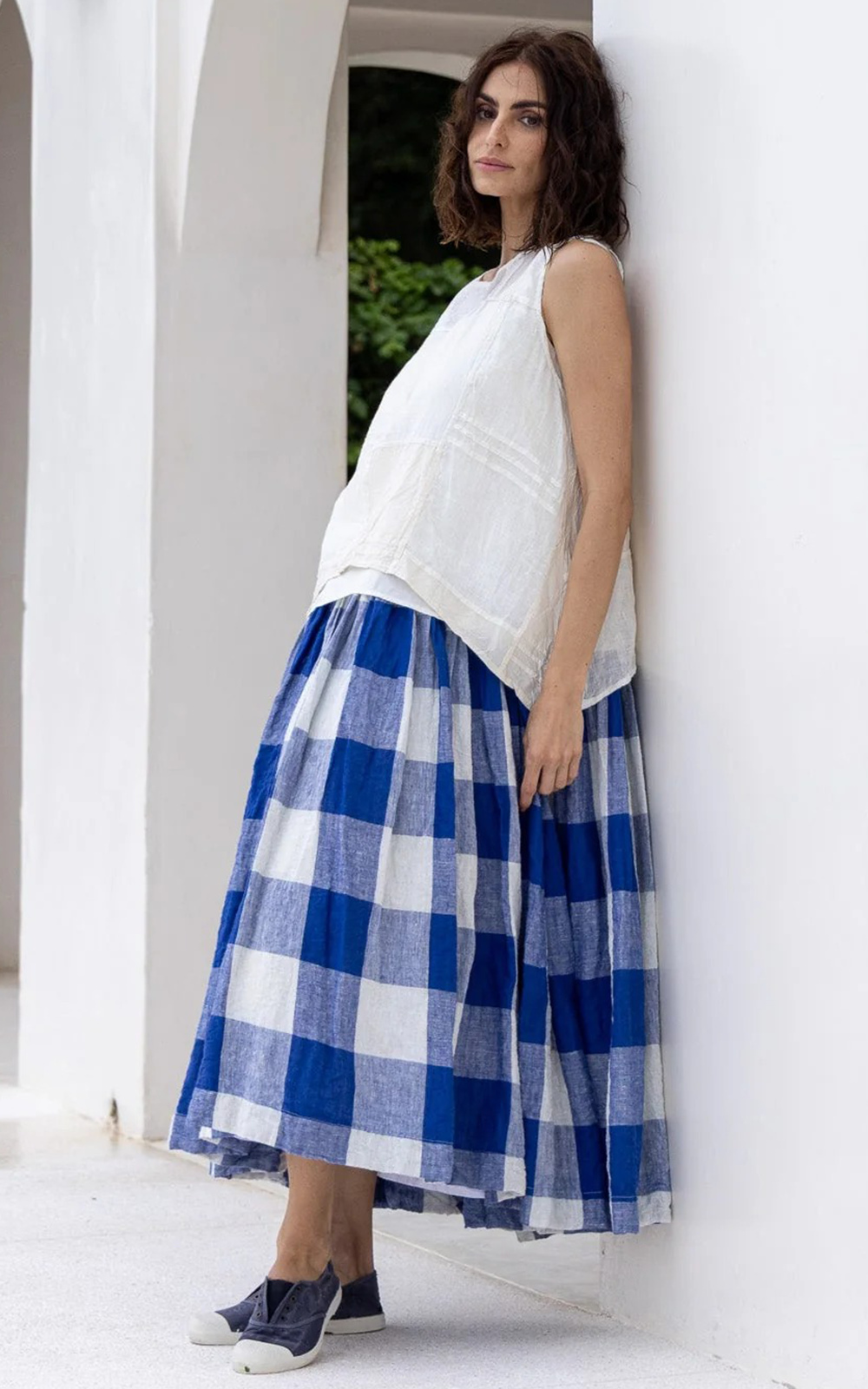 High Tea Slip Linen product photo.