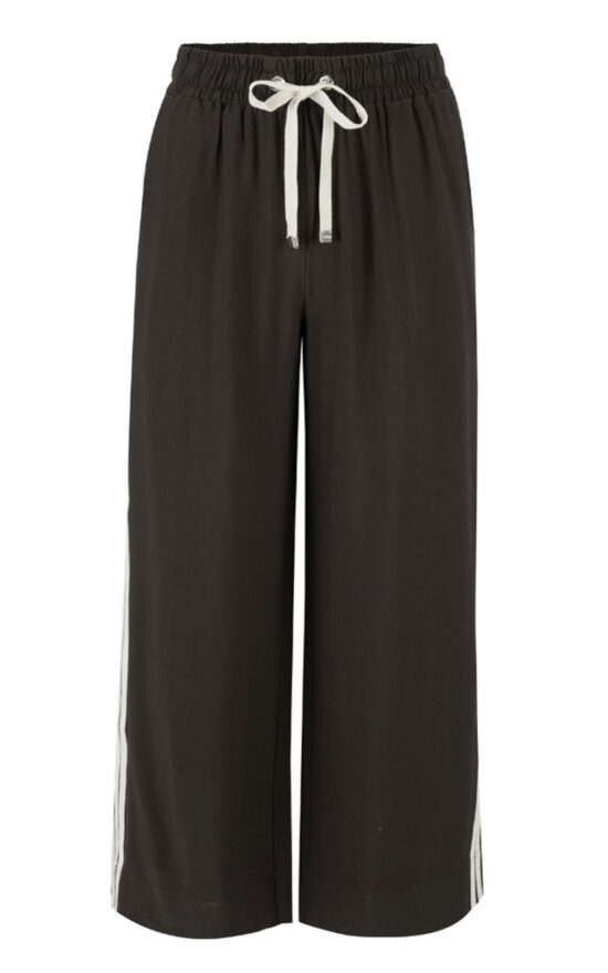 Indiana Side Stripe Wide Leg Pant product photo.