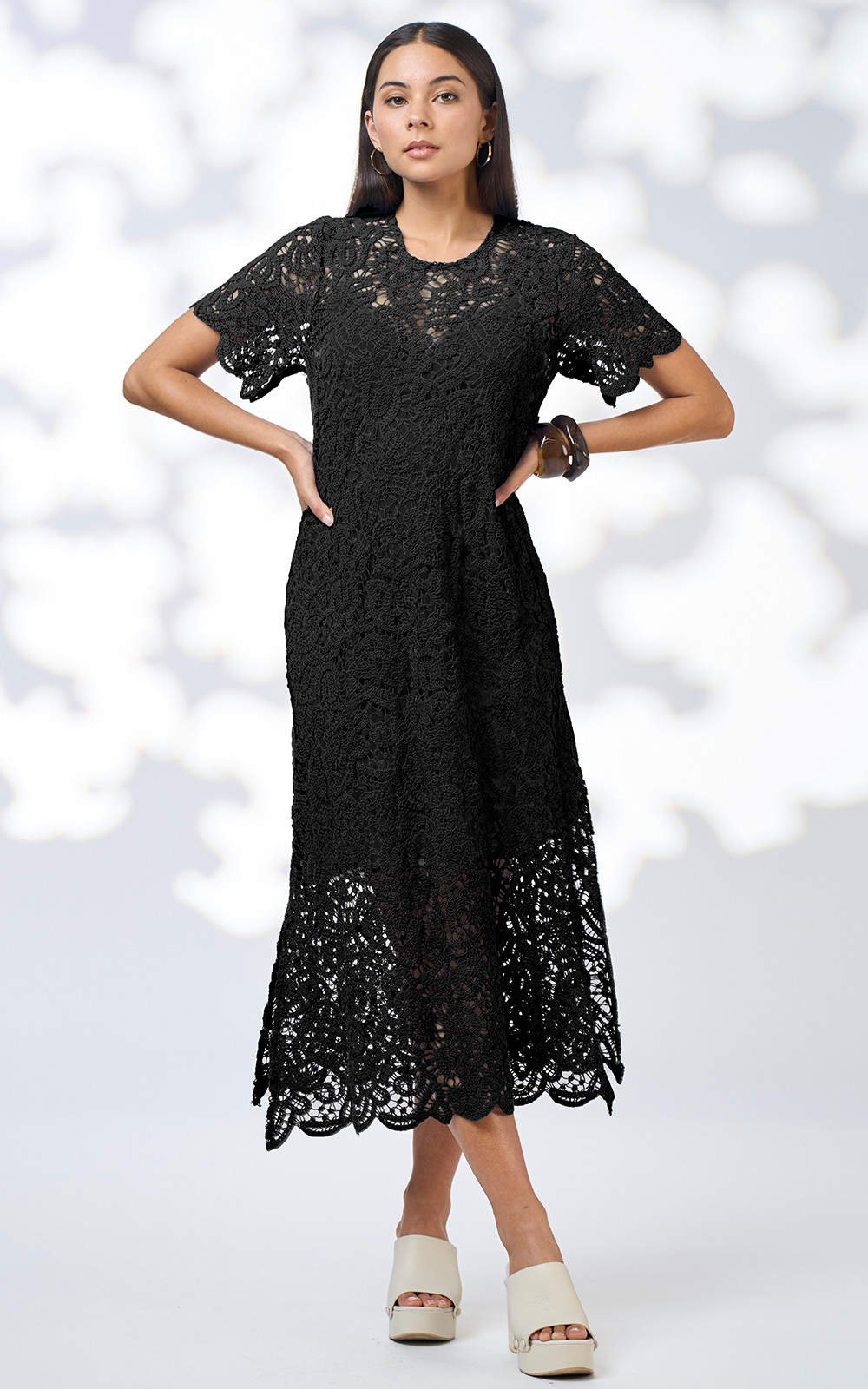 Harlo Midi Dress product photo.