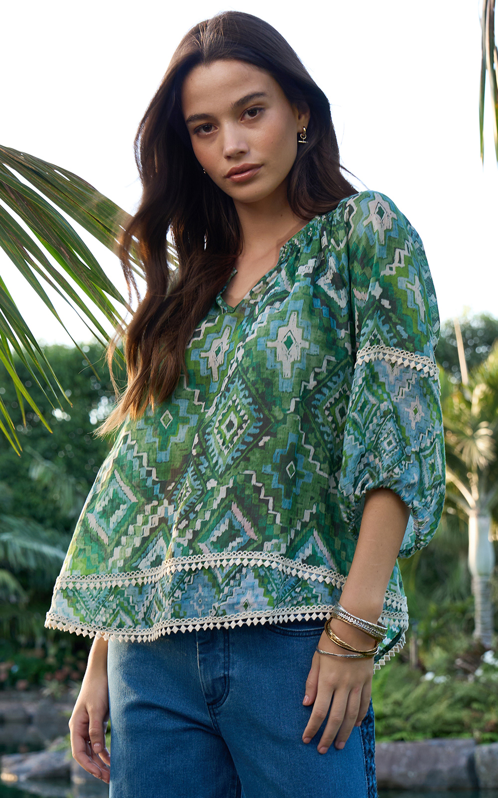 Sinhala Top product photo.