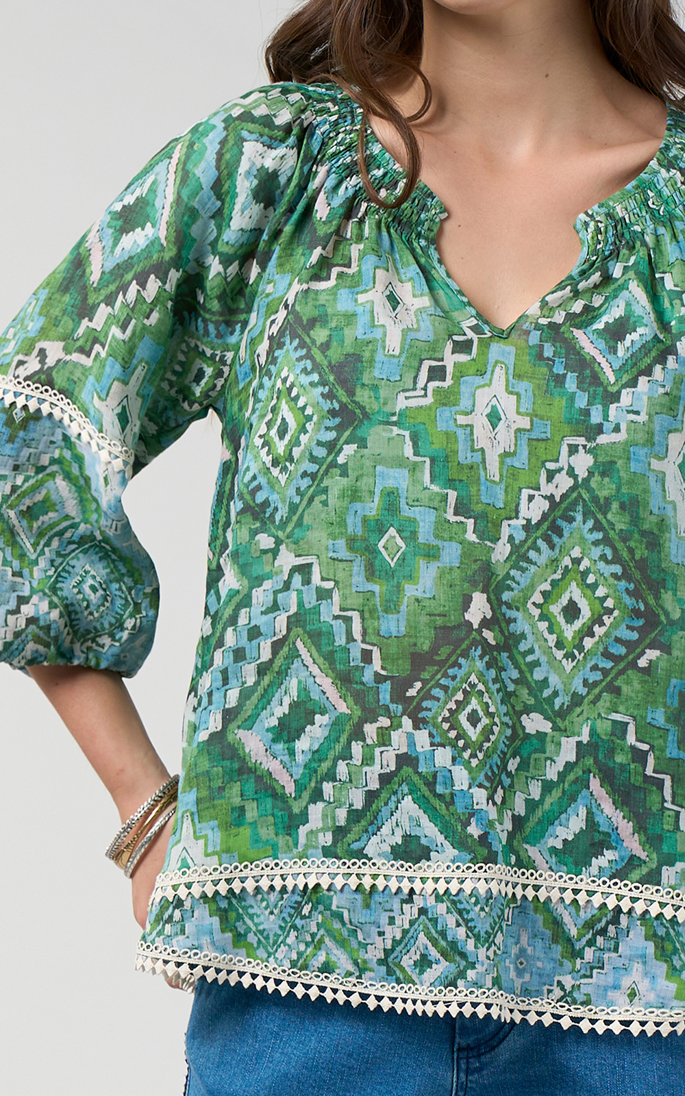 Sinhala Top product photo.