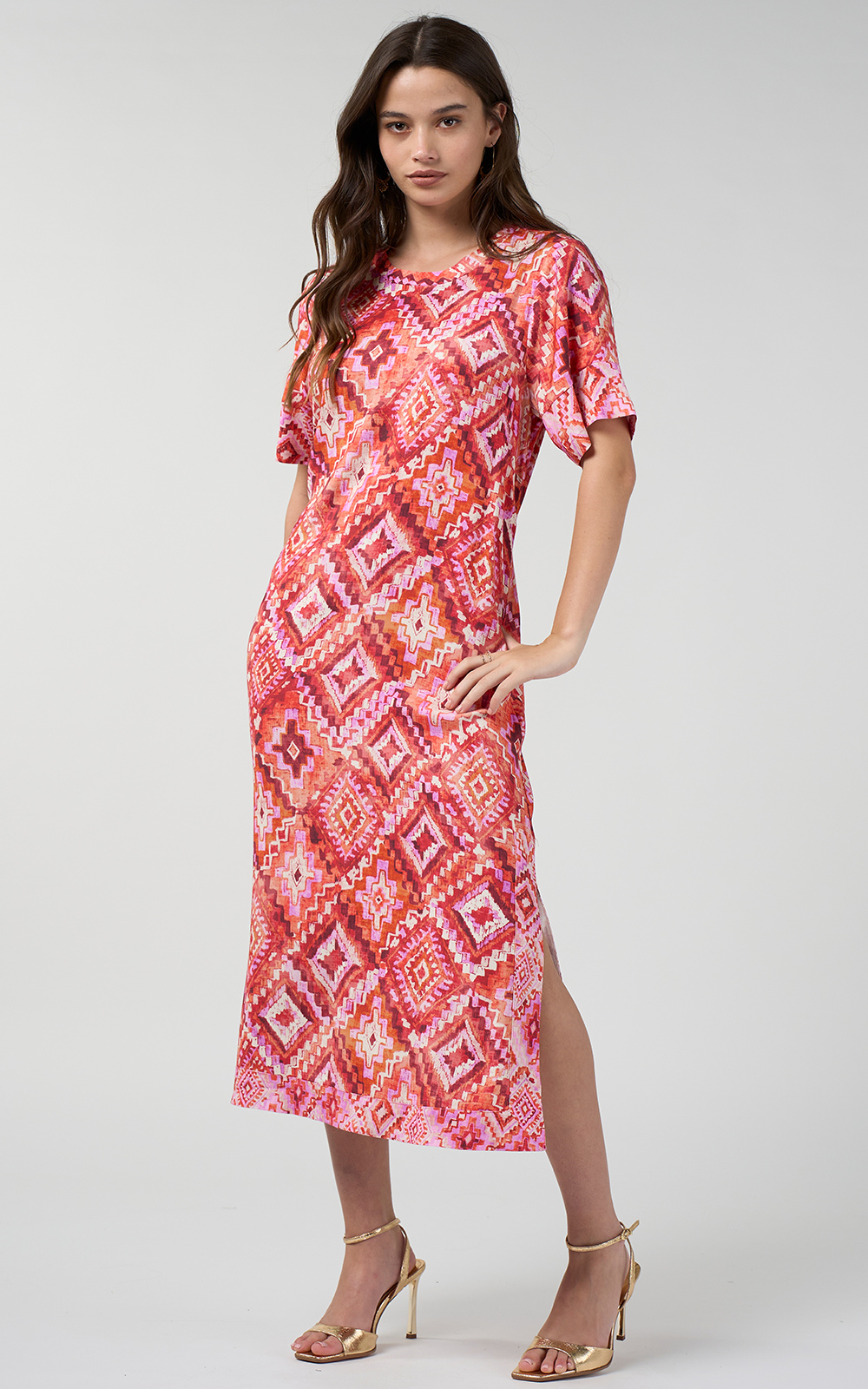 Sinhala Dress product photo.