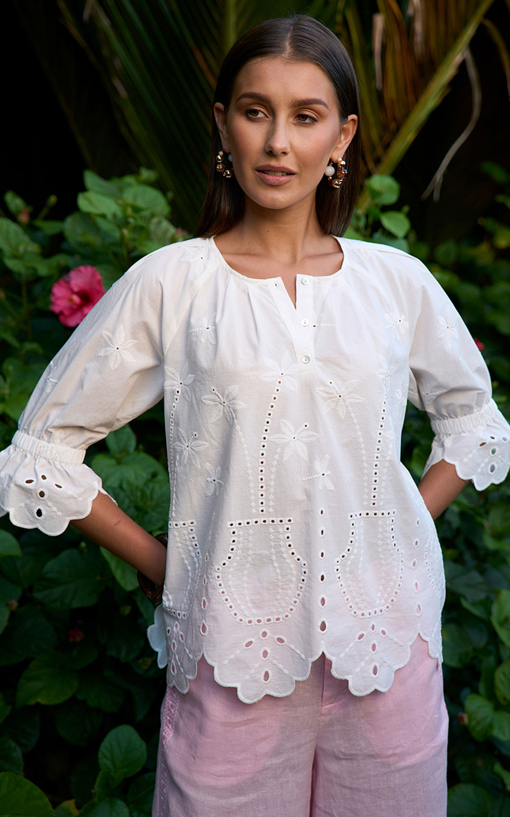 Dragonfly Top product photo.