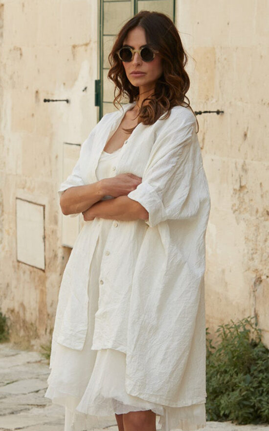 Lucia Shirt In Linen product photo.