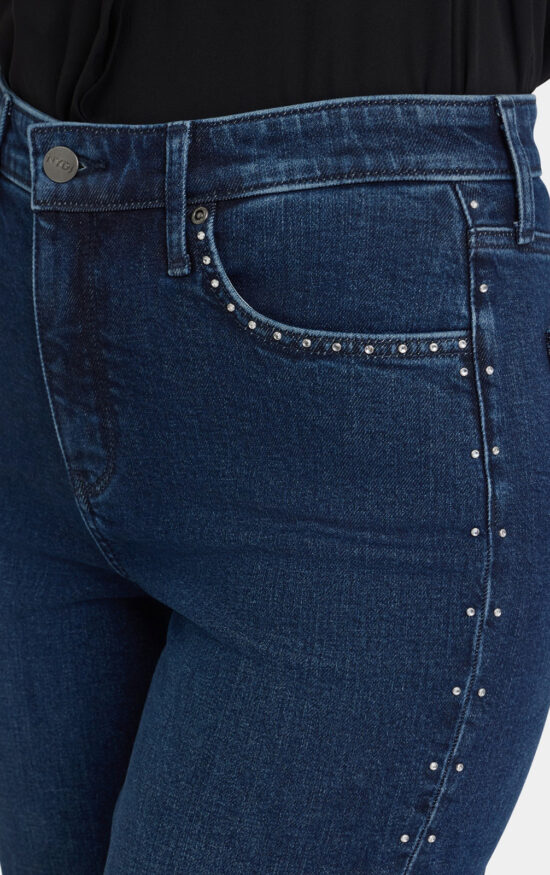 Missy Brooke Loose Straight product photo.