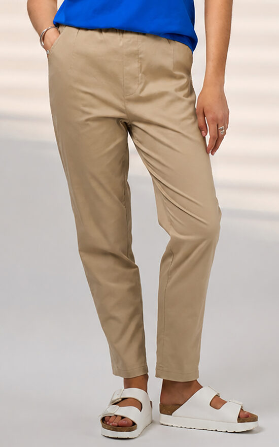 Marina Pant product photo.