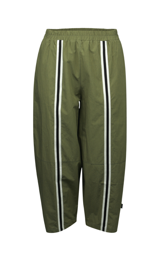 Direction Pants Front Stripe product photo.