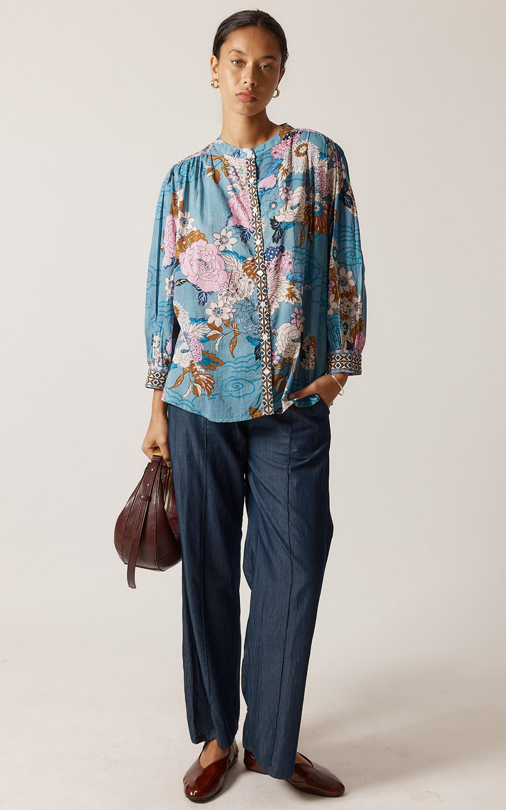 Primrose Top product photo.