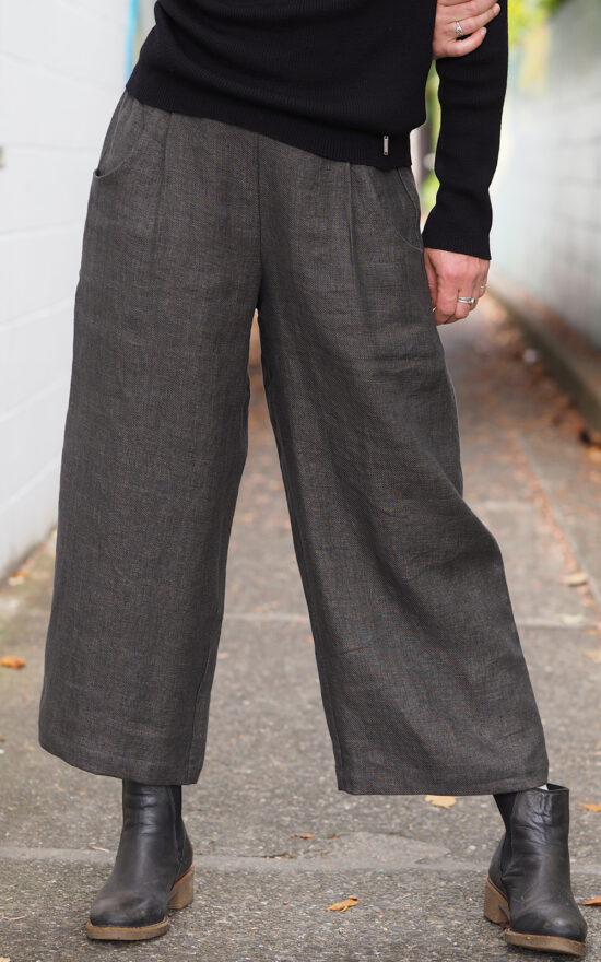 Balfour Culottes product photo.