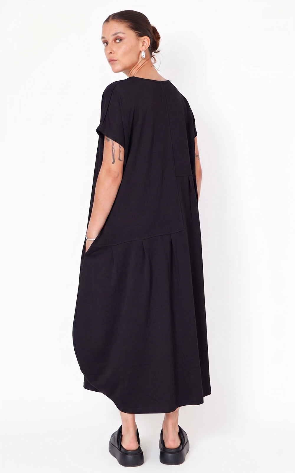 Maja Dress product photo.