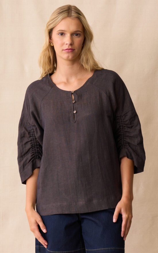 Provence Top product photo.