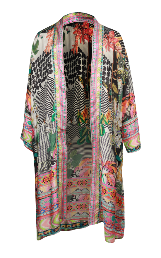Vanda Kimono product photo.