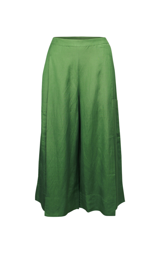 Deep Pleat Pocket Culotte product photo.