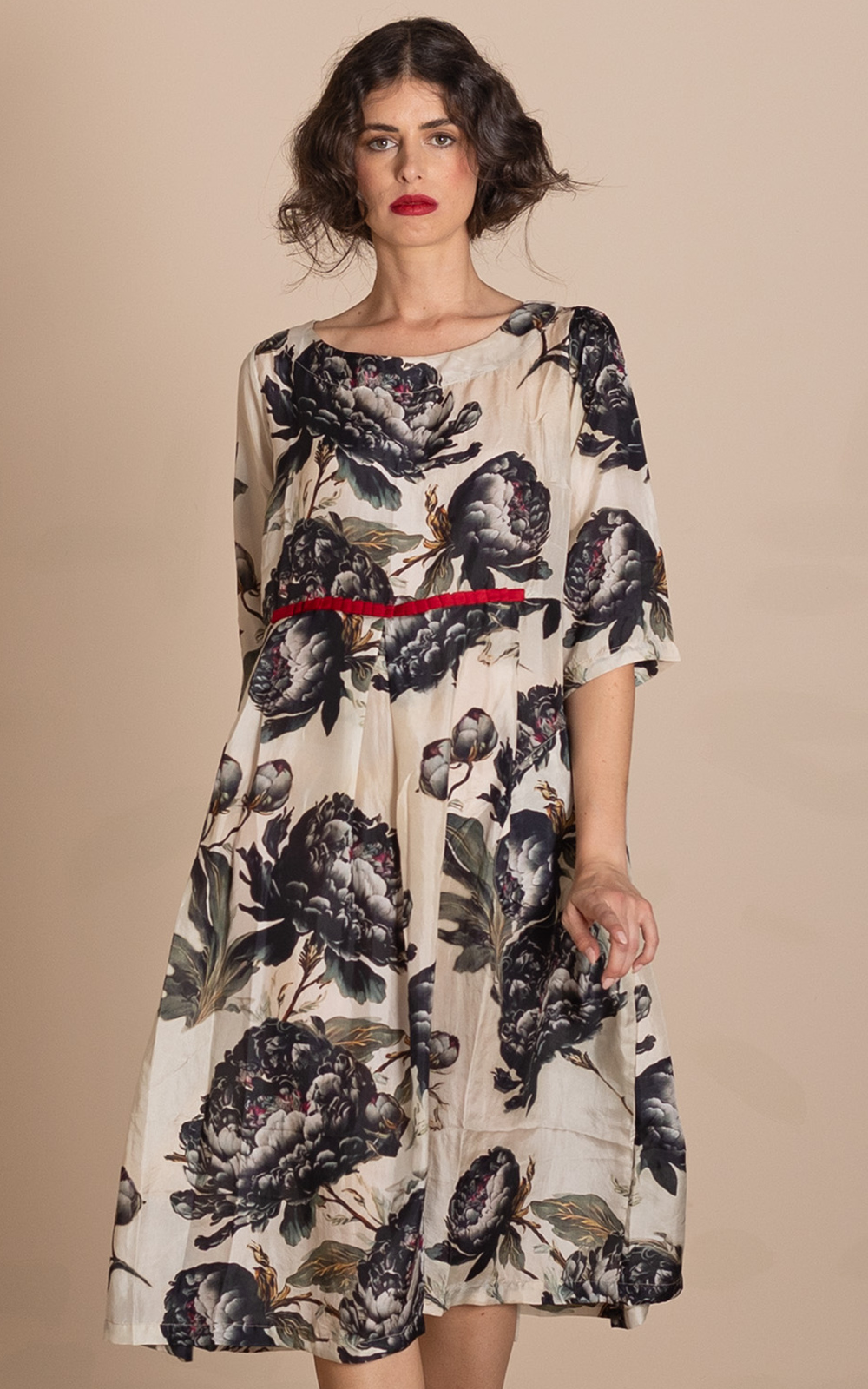 Black Roses Molly Dress product photo.