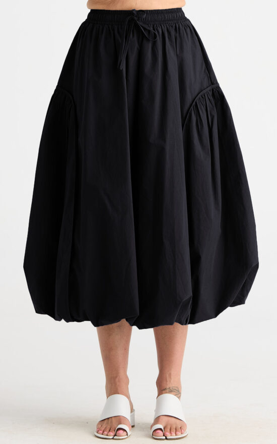 Balloon Skirt product photo.